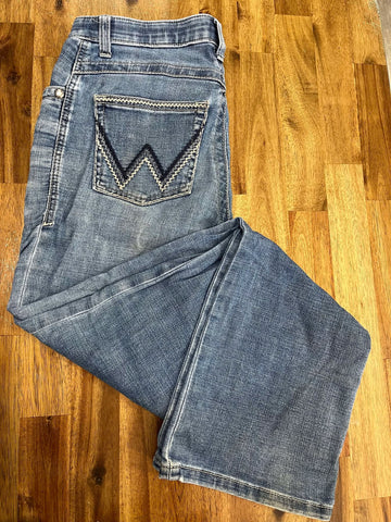 Preloved - Womens Wrangler Willow Riding Jeans Size: 7 Length: 32in